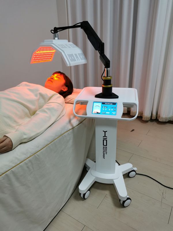 Máy trị liệu da mặt bằng ánh sáng thương mại 7 màu cho phòng khám y tế